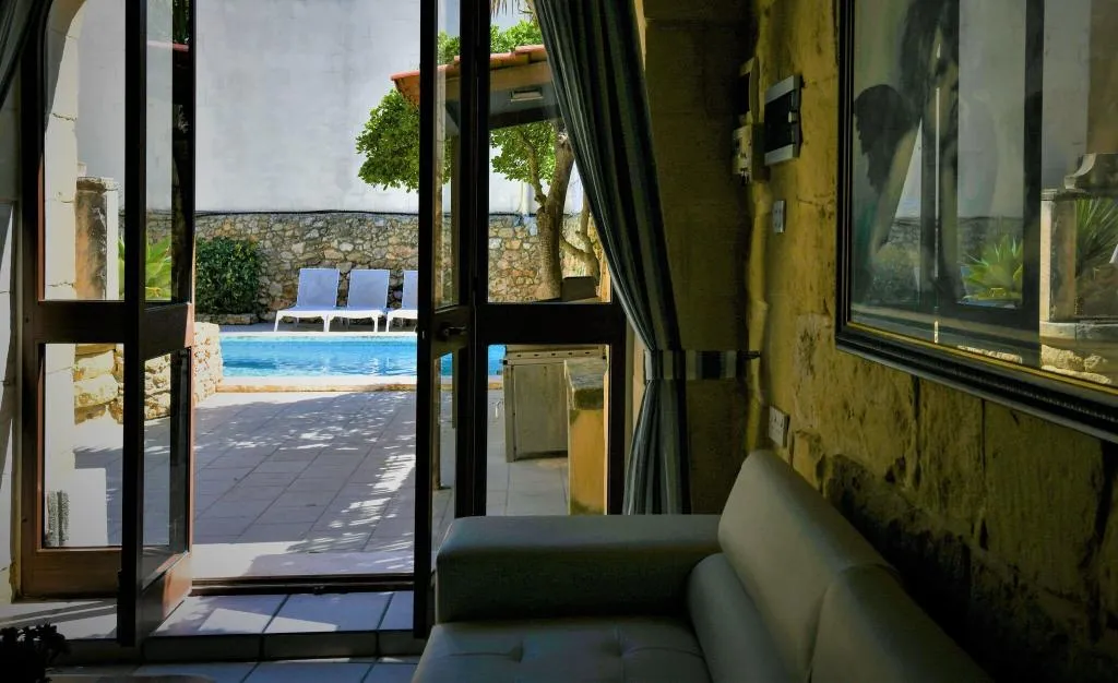 VILLA WITH PRIVATE POOL Room, Abraham's Gozo Farmhouses, Gozo