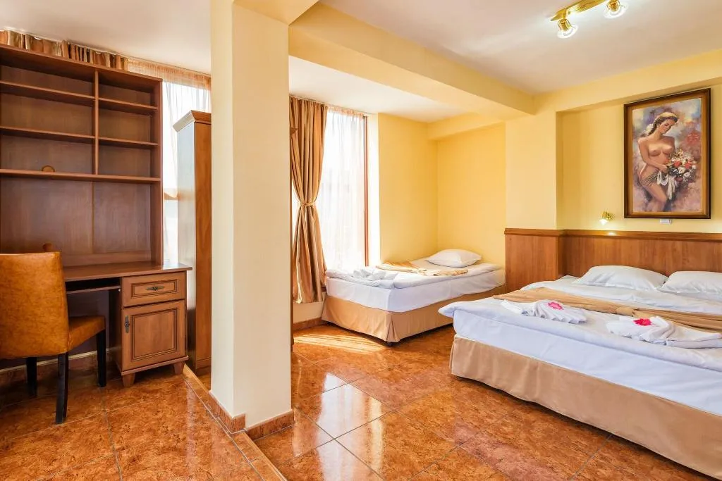 Room, Hotel Avenue, Bourgas