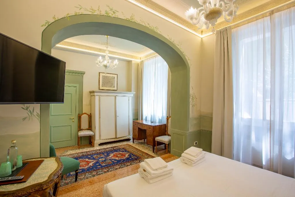 SUITE EXECUTIVE Room, Villa Tortorelli, Florence