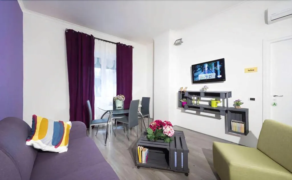 Lobby, B&B Sleep & Zupp, Naples