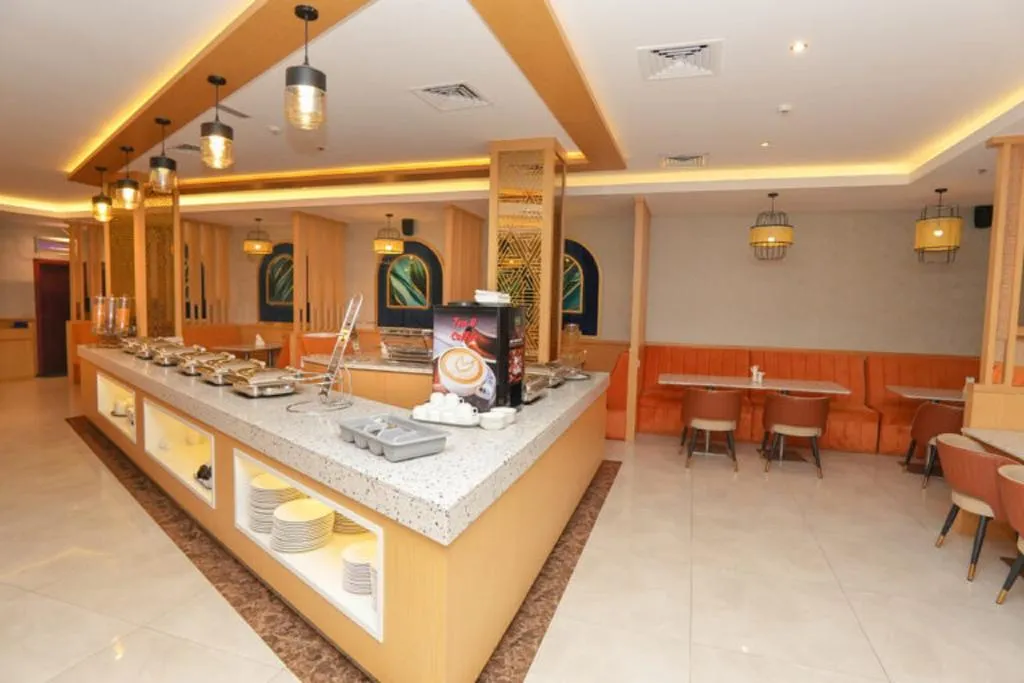 Restaurant, Concorde Creek View Hotel, Dubai