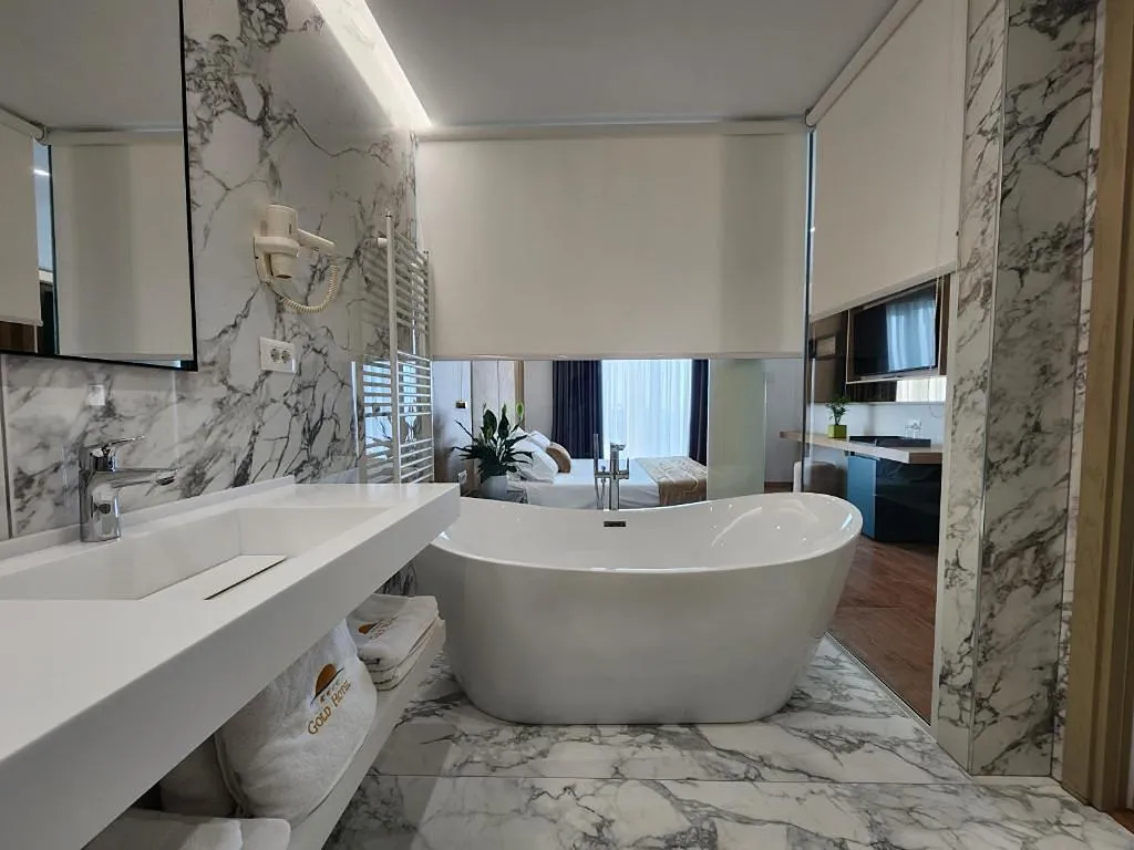 DOUBLE STANDARD Room, Hotel Gold, Kavaje