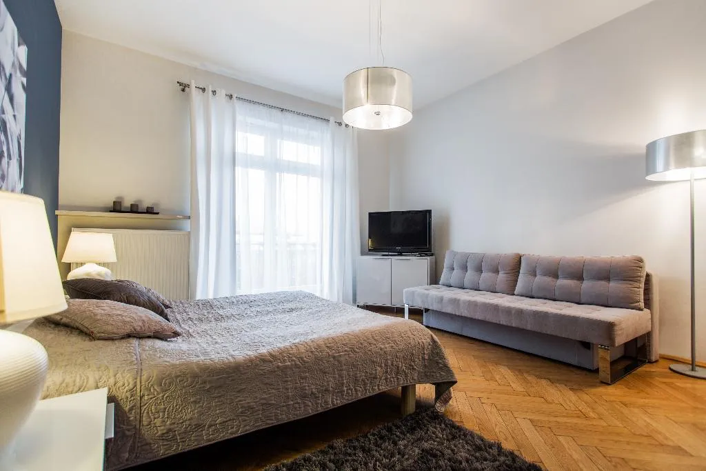 APARTMENT CAPACITY 6 TWO BEDROOMS Room, 4Seasons Apartments Cracow, Krakow