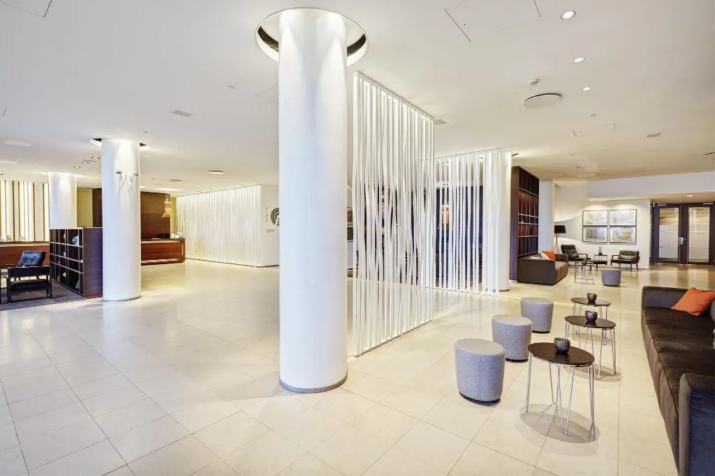 Lobby, Hilton Reykjavik Nordica, Reykjavik