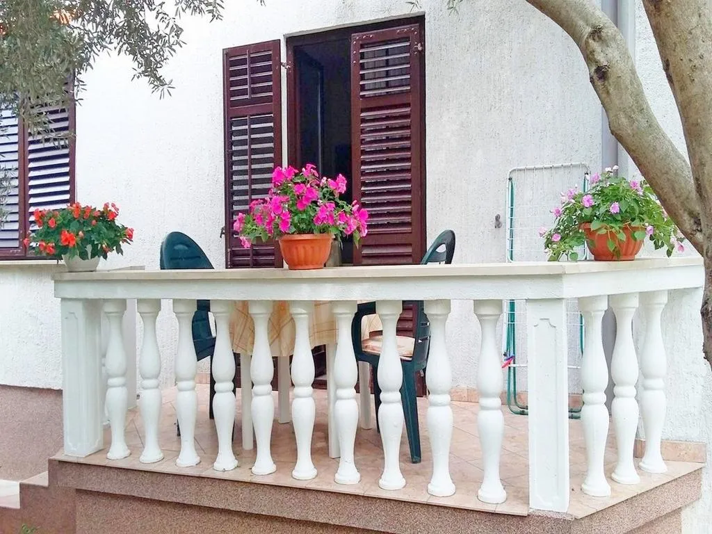 APARTMENT CAPACITY 3 ONE BEDROOM Room, Apartments Burmeta, Zadar