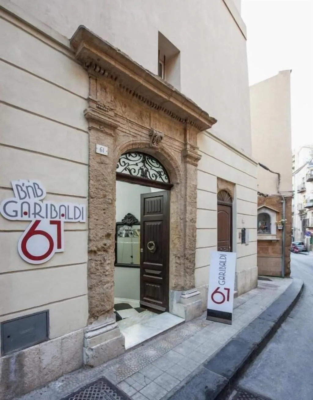 General view, Garibaldi 61, Catania