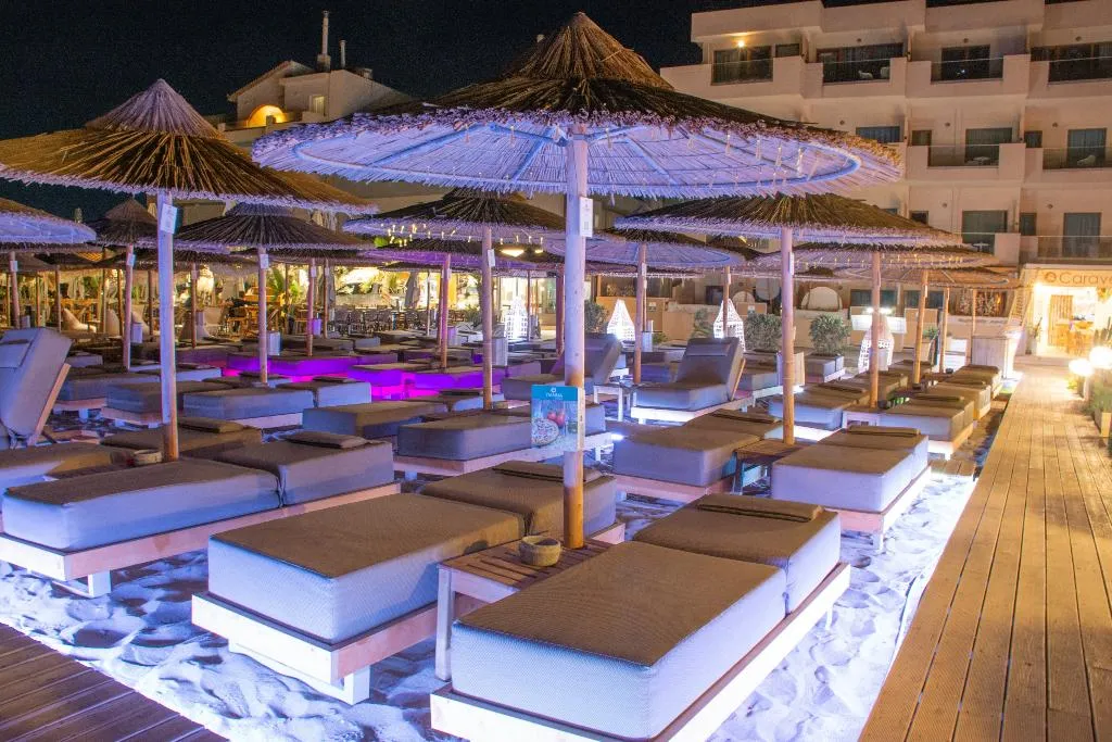 Beach, Yianna Caravel Suites by Checkin (adults only), Crete