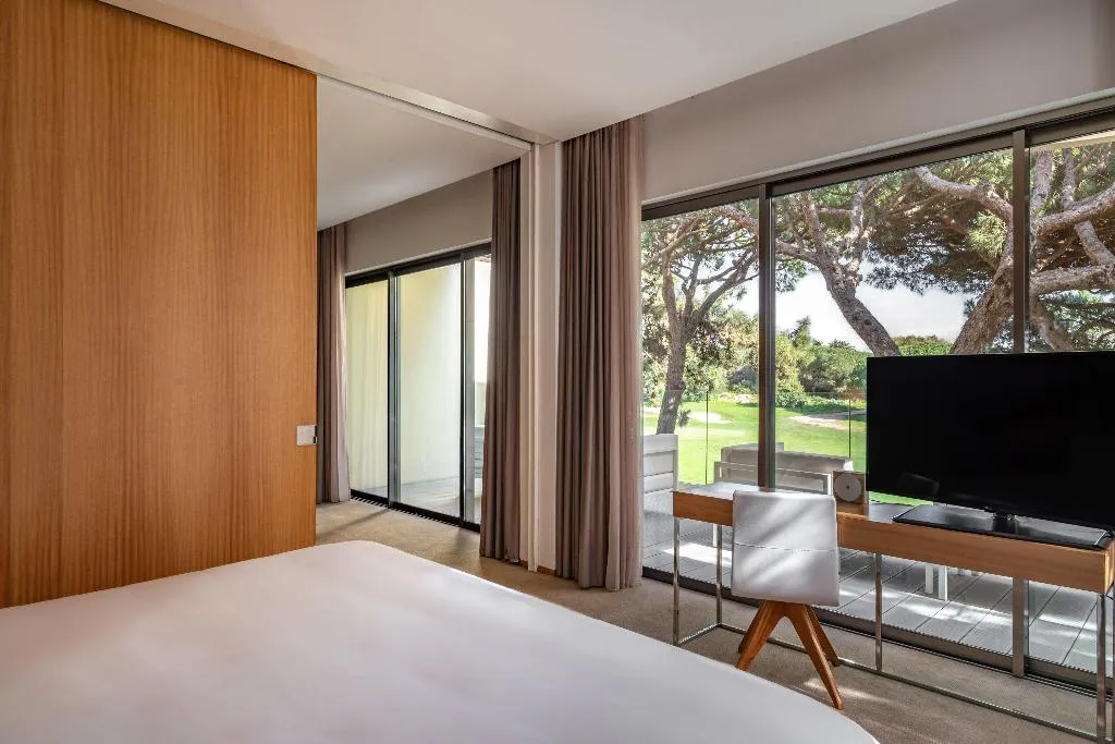 SUITE KING SIZE BED Room, Onyria Marinha Cascais, Vignette Collection, Lisbon