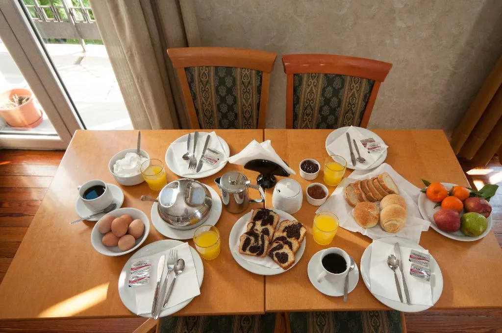 Restaurant, Cecil hotel, Athens