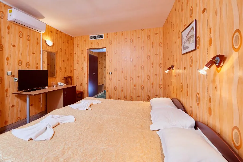 DOUBLE SINGLE USE CLASSIC Room, Smolian, Bourgas