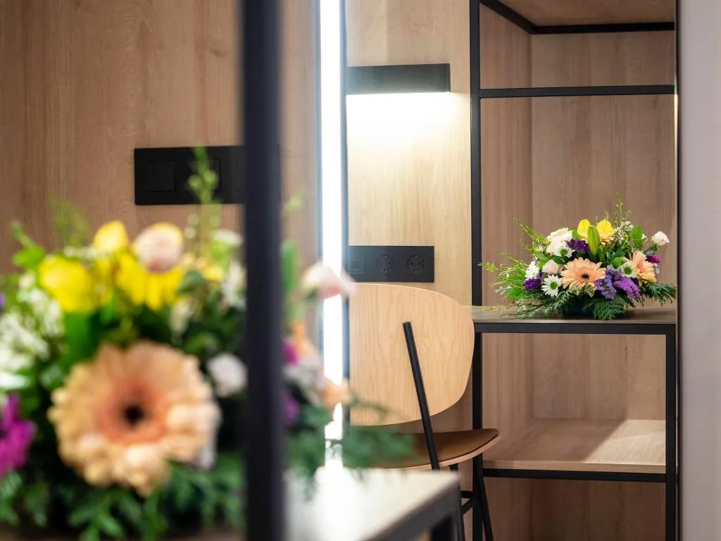QUADRUPLE STANDARD Room, Arcelon Hotel, Barcelona