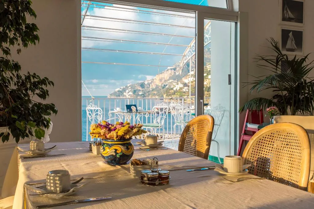 Restaurant, Marina Riviera, Naples