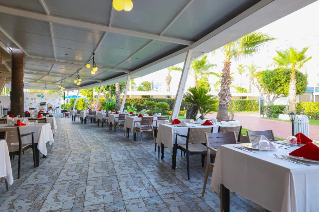 Restaurant, Crystal Admiral Aqua Collection, Antalya