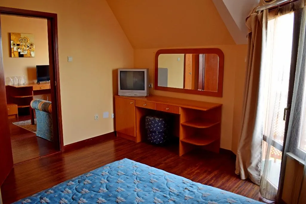 APARTMENT ONE BEDROOM Room, Hotel Royal Beach, Varna
