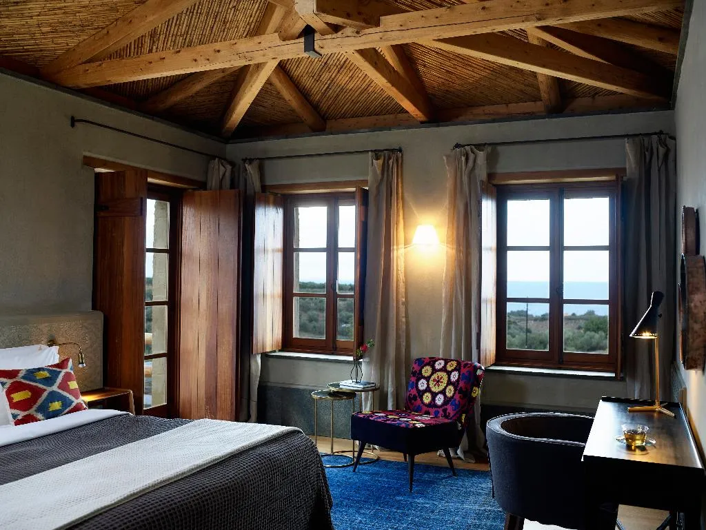Room, Kinsterna Hotel, Kalamata