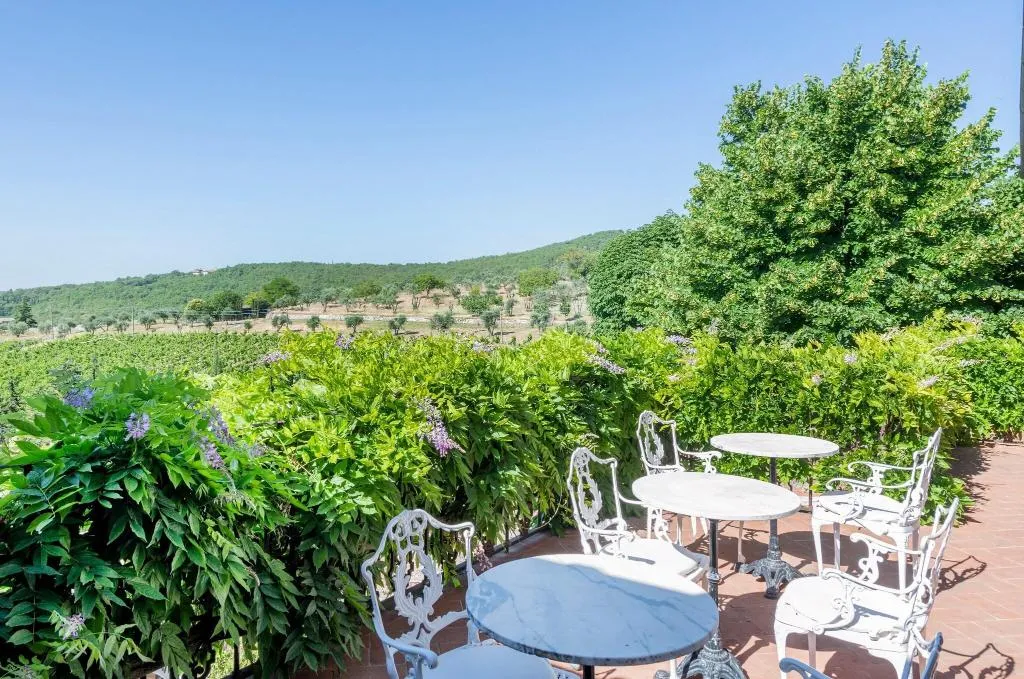 Terrace, Relais Vignale & Spa, Florence