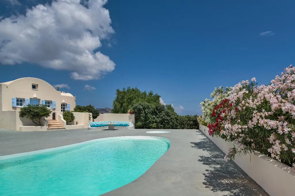 Pool, Sienna Eco Resort, Santorini