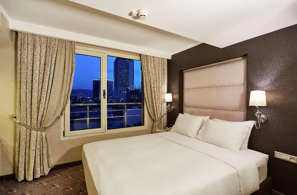 SINGLE GUEST ROOM Room, DoubleTree By Hilton Izmir Alsancak, Izmir