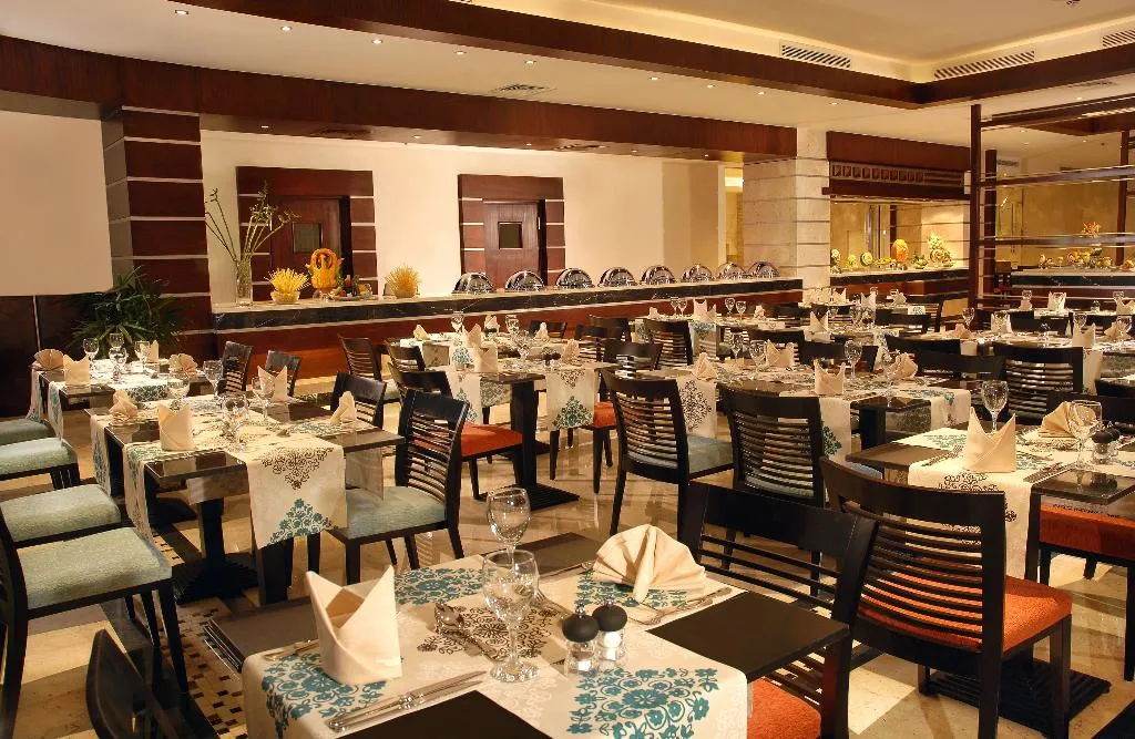 Restaurant, Xperience Sea Breeze Resort, Red Sea Riviera