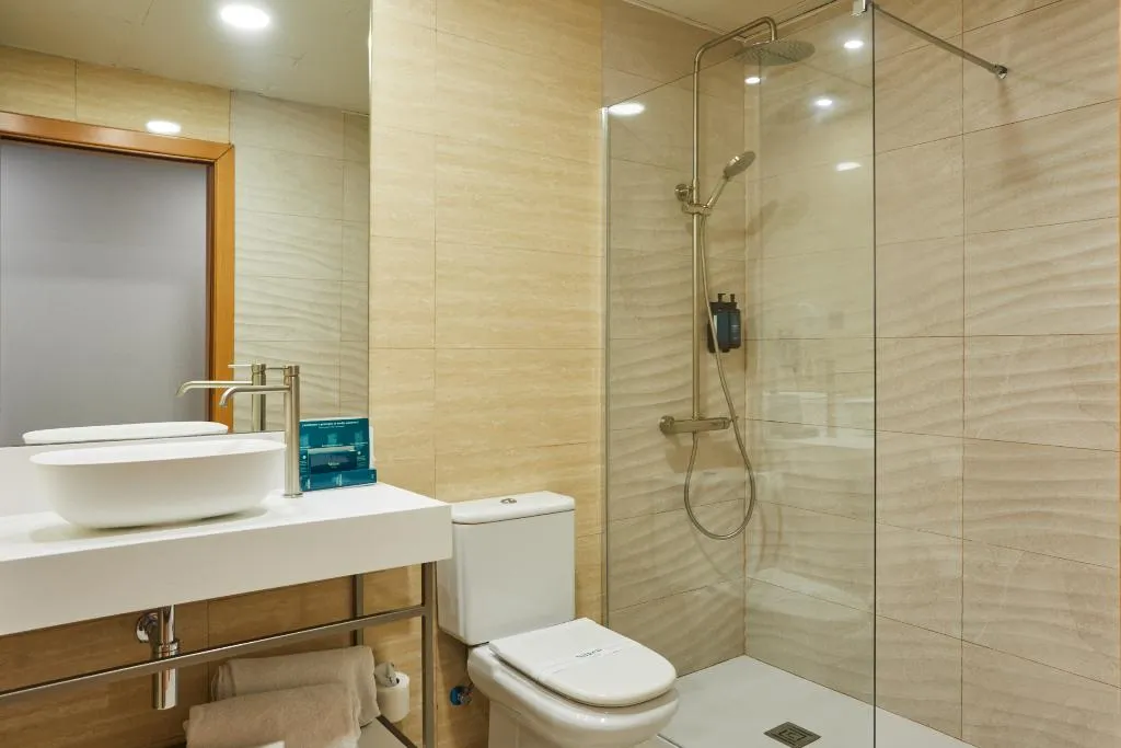 DOUBLE SINGLE USE STANDARD Room, Silken St. Gervasi, Barcelona