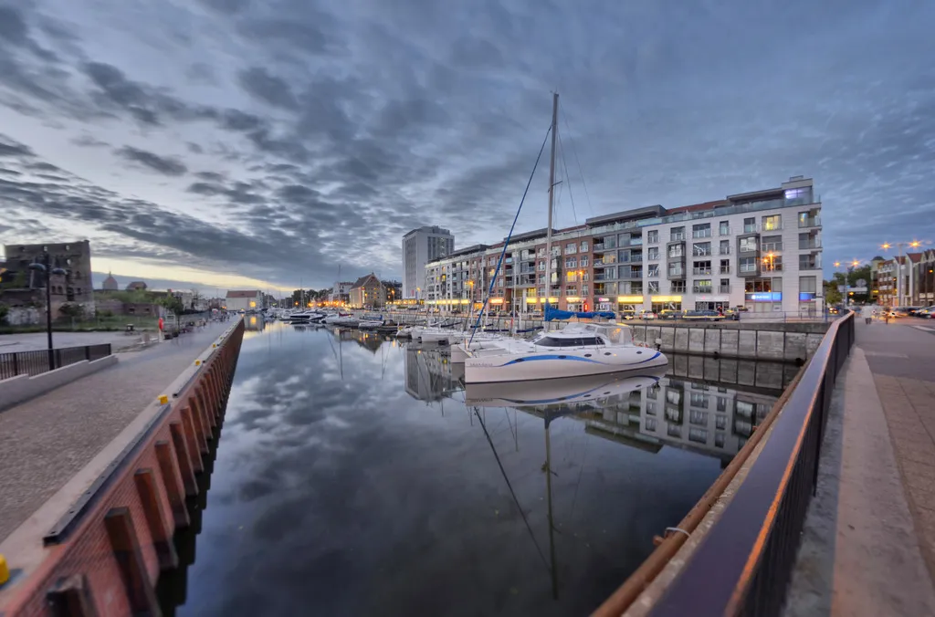APARTMENT DELUXE THREE BEDROOM Room, Dom & House – Apartmenty Waterlane, Gdansk