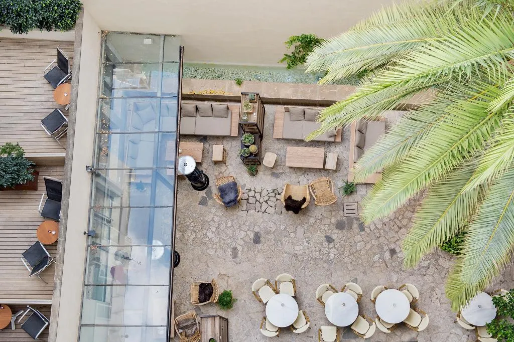 Terrace, Petit Palace Hotel Tres, Majorca