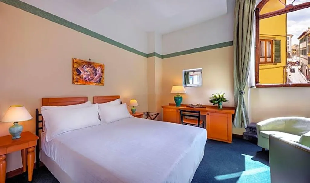 DOUBLE SINGLE USE SUPERIOR Room, Botticelli, Florence