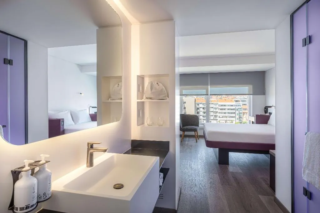 Room, Yotel Porto, Porto