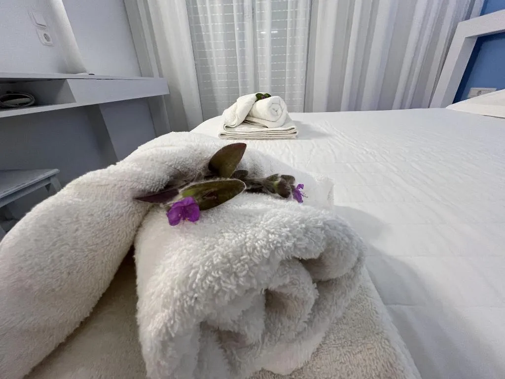 Room, Niriides Hotel, Crete