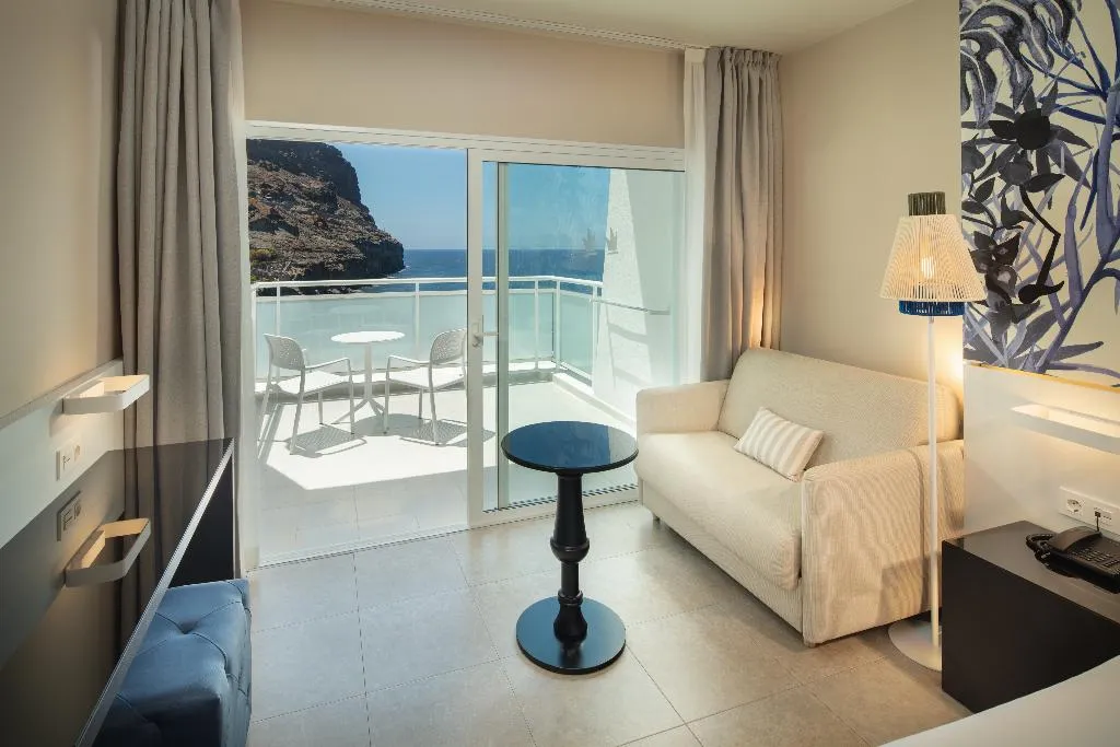 Double or Twin CAPACITY 3 Room, Princess Taurito, Gran Canaria