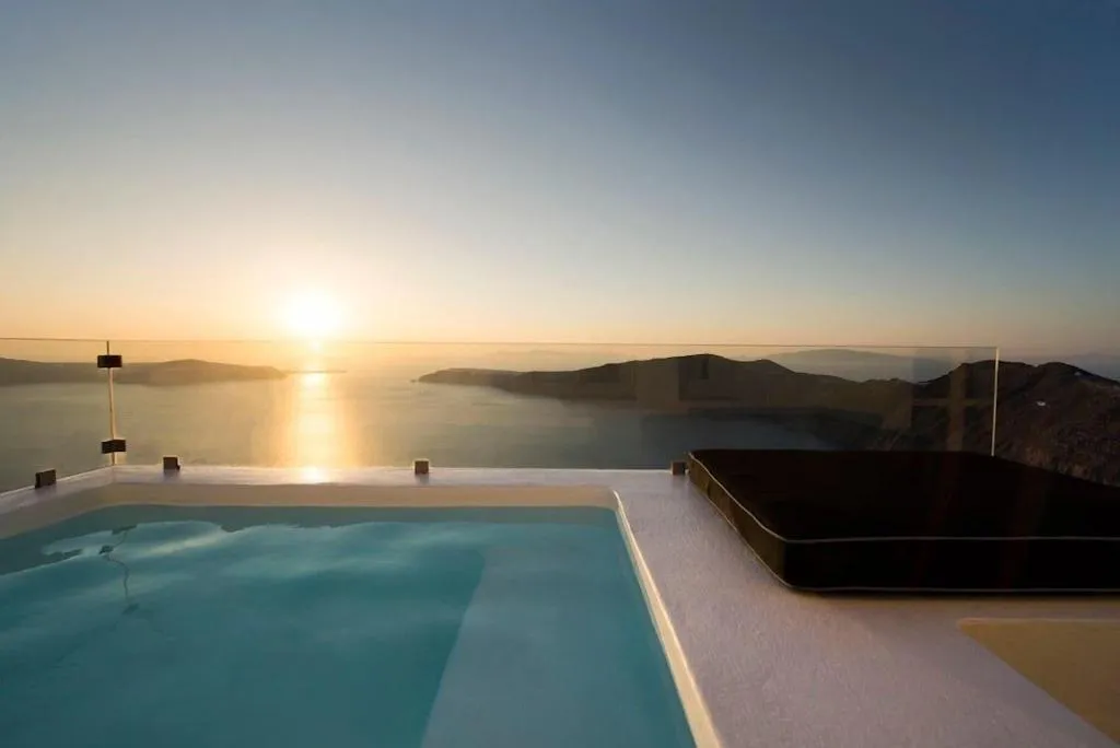 SUITE ONE BED Room, Avaton Resort & Spa, Santorini