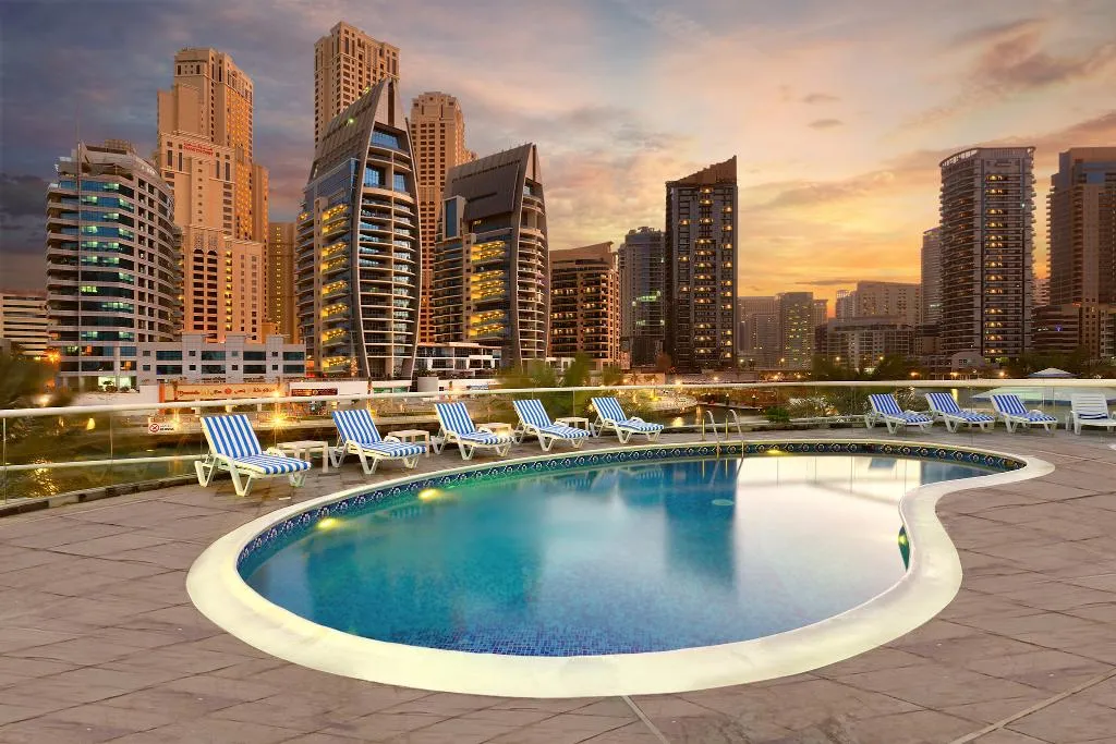 Pool, Pearl Marina Hotel Apartments, Dubai