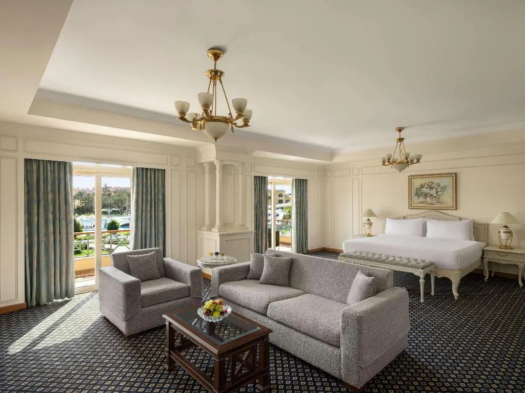 SUITE EXECUTIVE Room, Movenpick Cairo Media City, Cairo