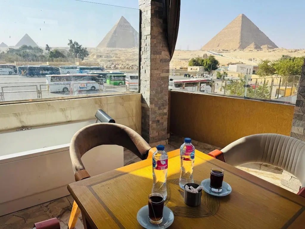 Room, Capital Of Pyramids Hotel, Cairo
