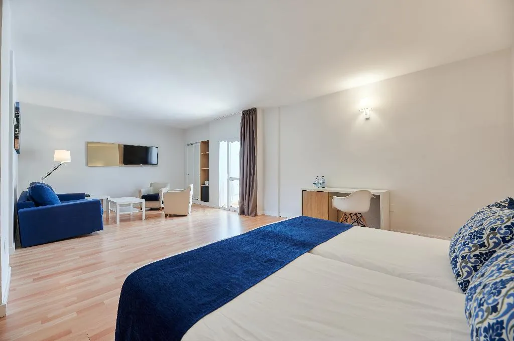 JUNIOR SUITE STANDARD Room, AluaSun Marbella Park, Costa Del Sol