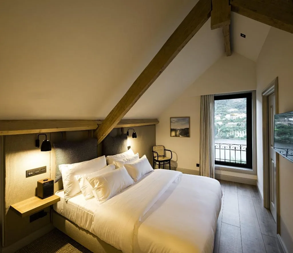 Room, Quinta de S. Bernardo Winery & Farmhouse, Porto