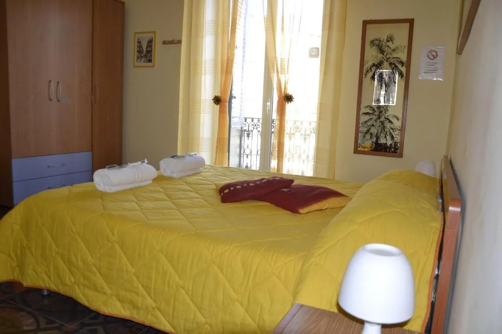 Room, B&B La Fenicia, Palermo