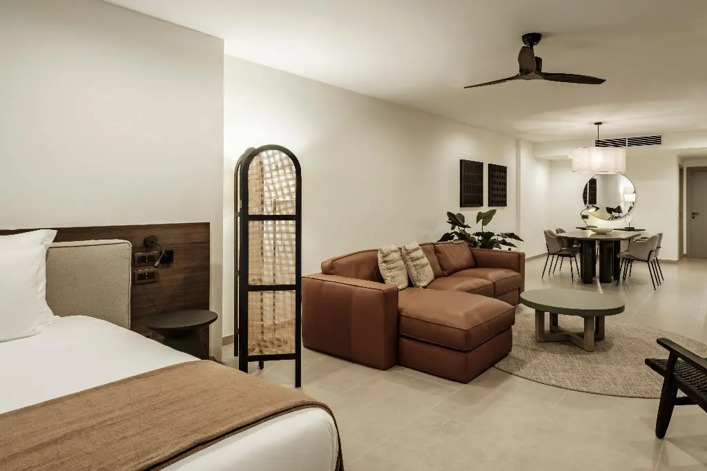 STUDIO LAND VIEW Room, Ax The Heights Residences - Adults Only, Malta