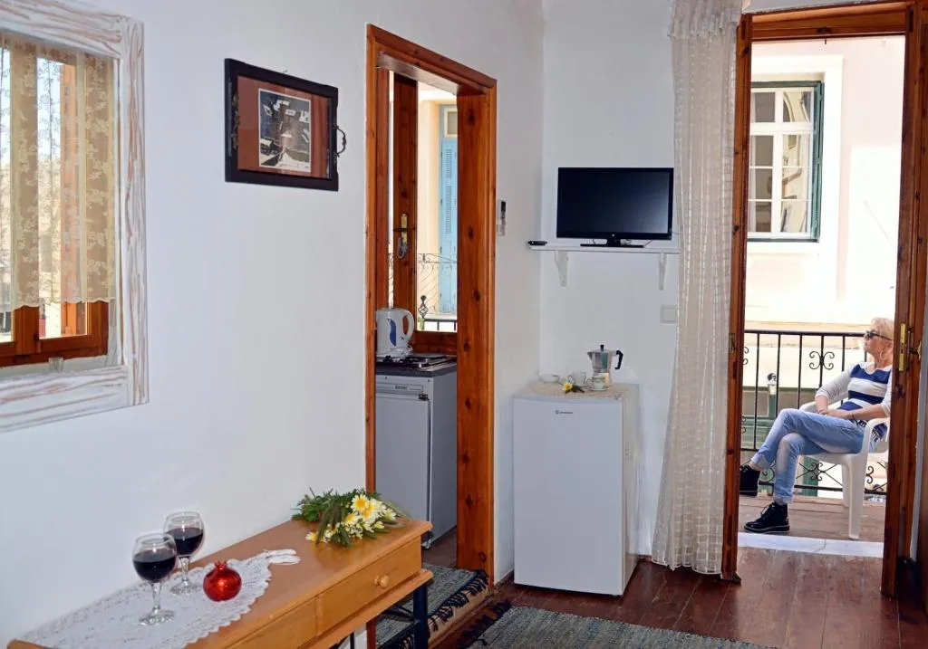 Room, Hera Studios, Crete