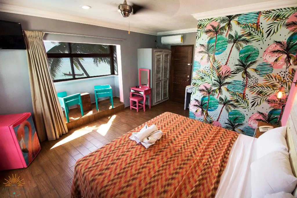 SINGLE OCEAN FRONT KING BED Room, All Riviera, Playa Del Carmen
