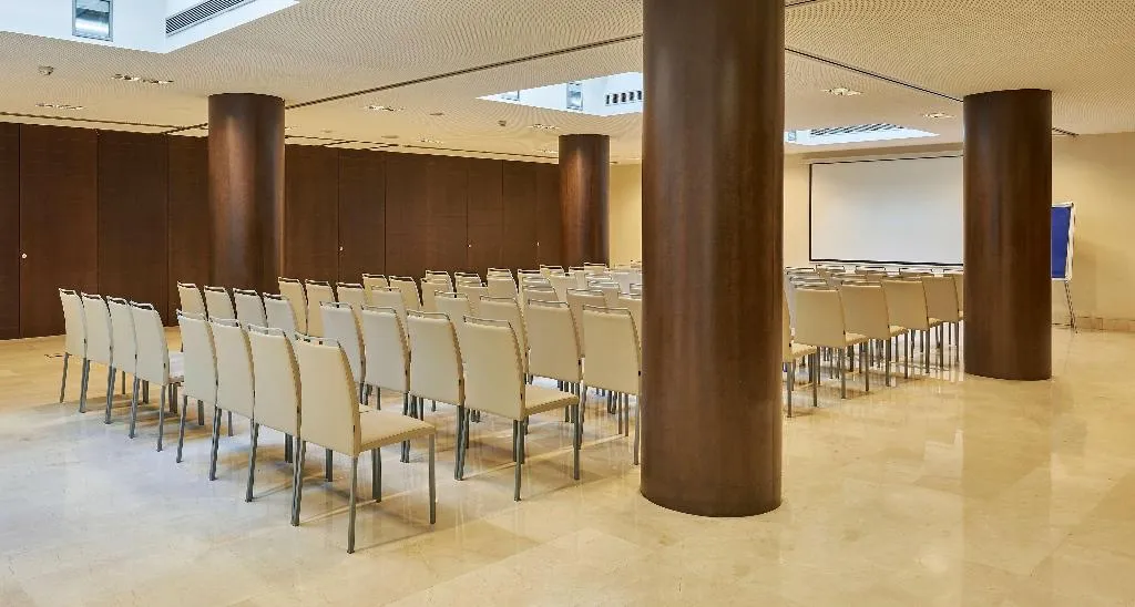 Conferences, NH Sants Barcelona, Barcelona
