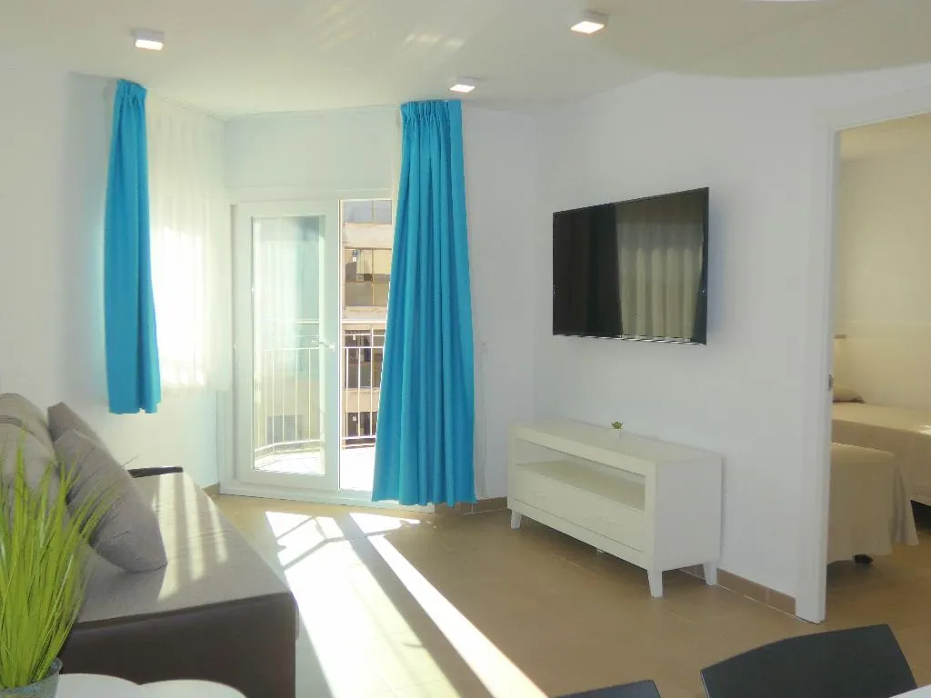 APARTMENT CAPACITY 6 TWO BEDROOMS Room, Murillo Apartamentos, Costa Dorada