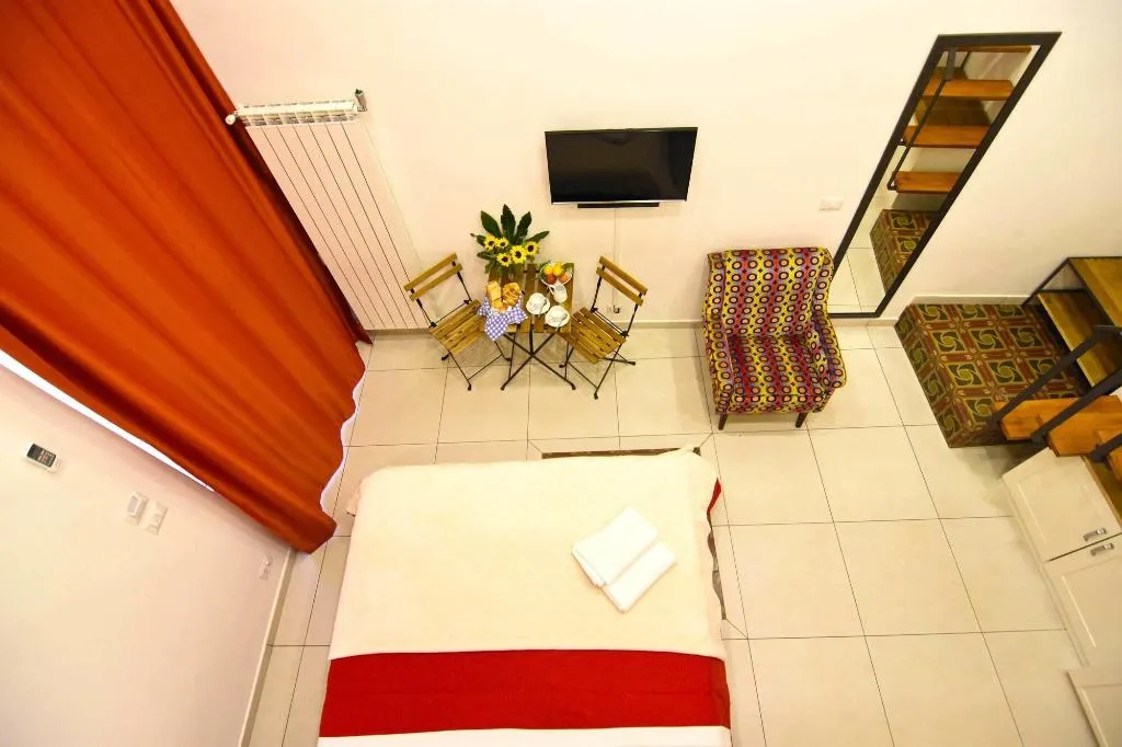 Room, Ninarella Bed&Breakfast, Naples