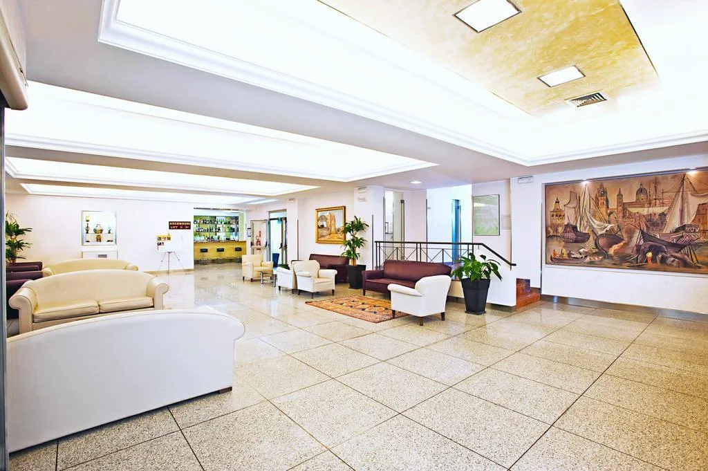 Lobby, Albergo Mediterraneo, Palermo