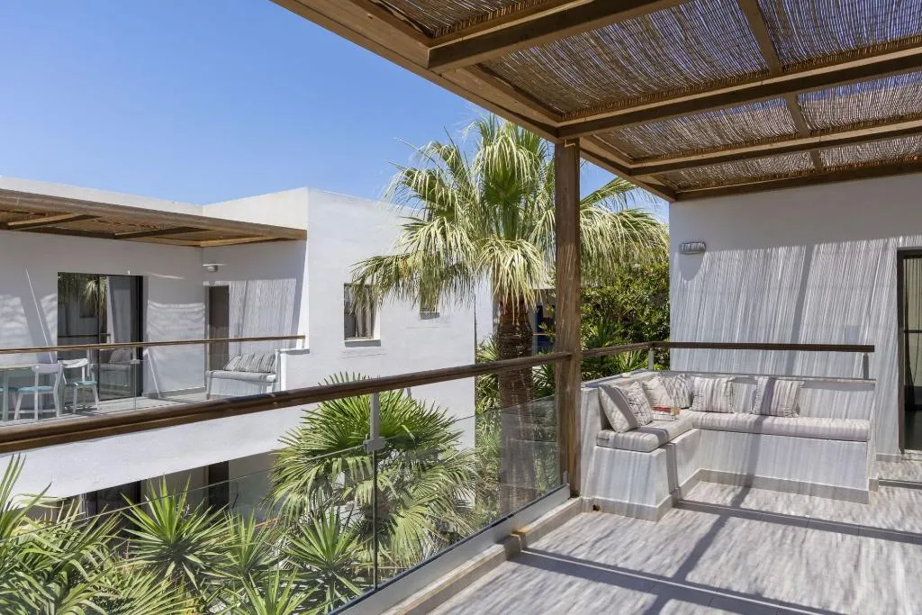 STUDIO CAPACITY 3 Room, Galazio beach resort, Crete
