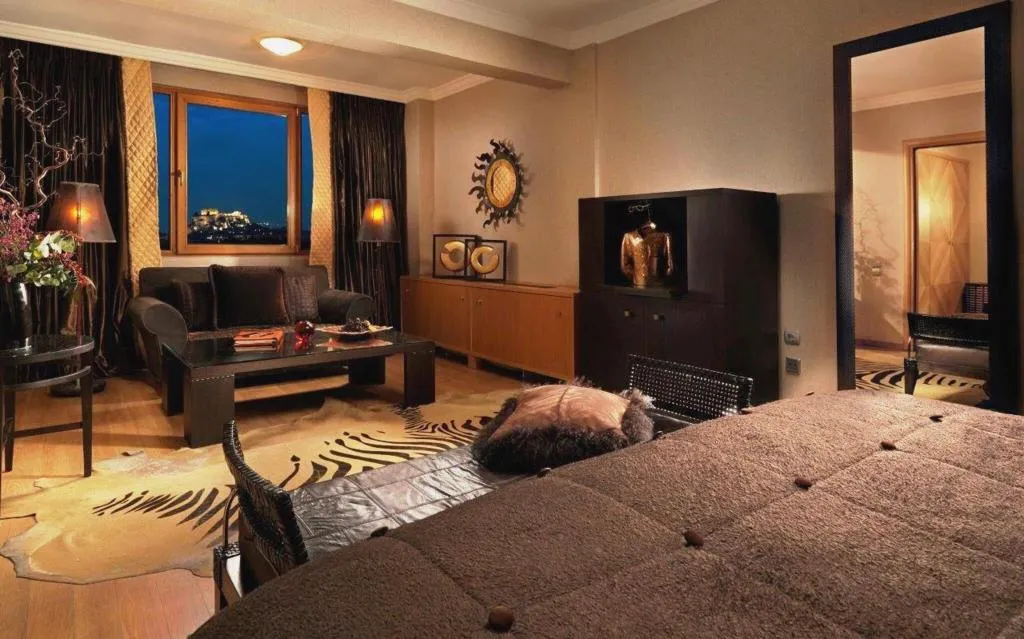 SUITE WITH VIEWS Room, Divani Caravel, Athens