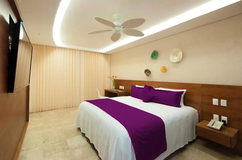 DOUBLE DELUXE KING BED Room, Senses Quinta Avenida by Artisan, Playa Del Carmen