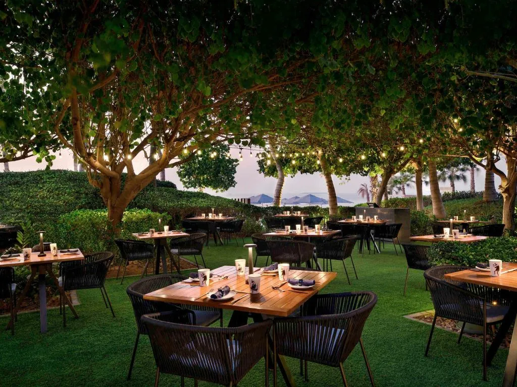 Restaurant, Banyan Tree Dubai, Dubai