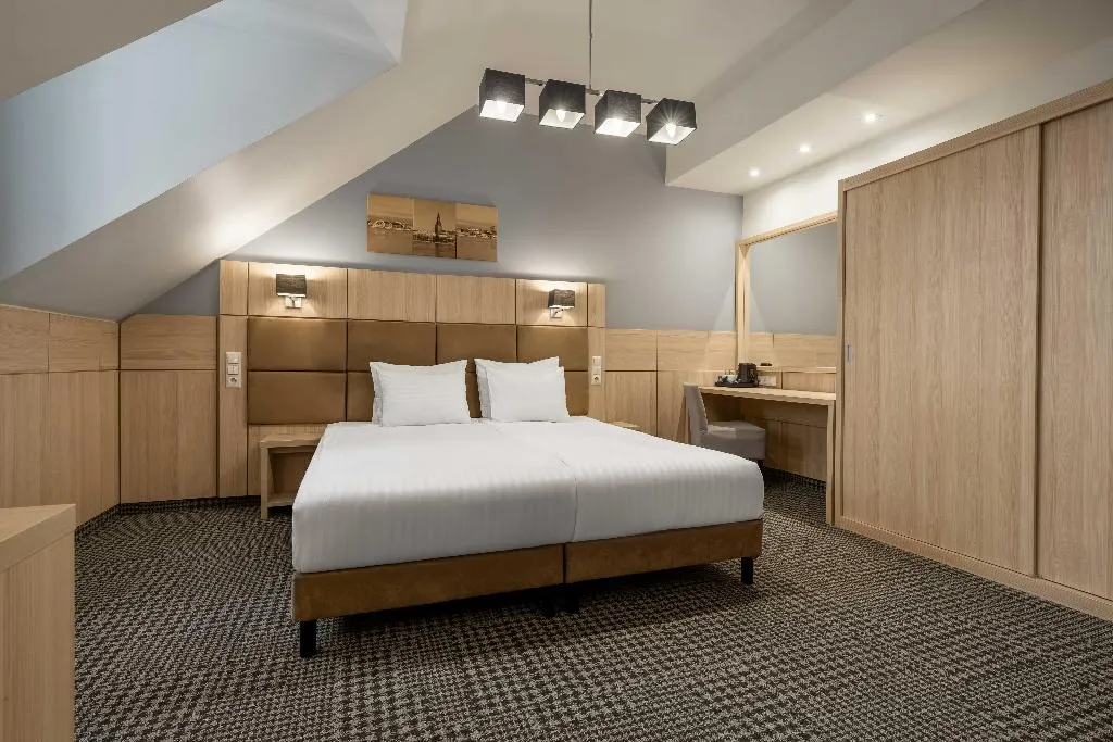 JUNIOR SUITE STANDARD Room, Wellton Centrum Hotel & SPA, Riga