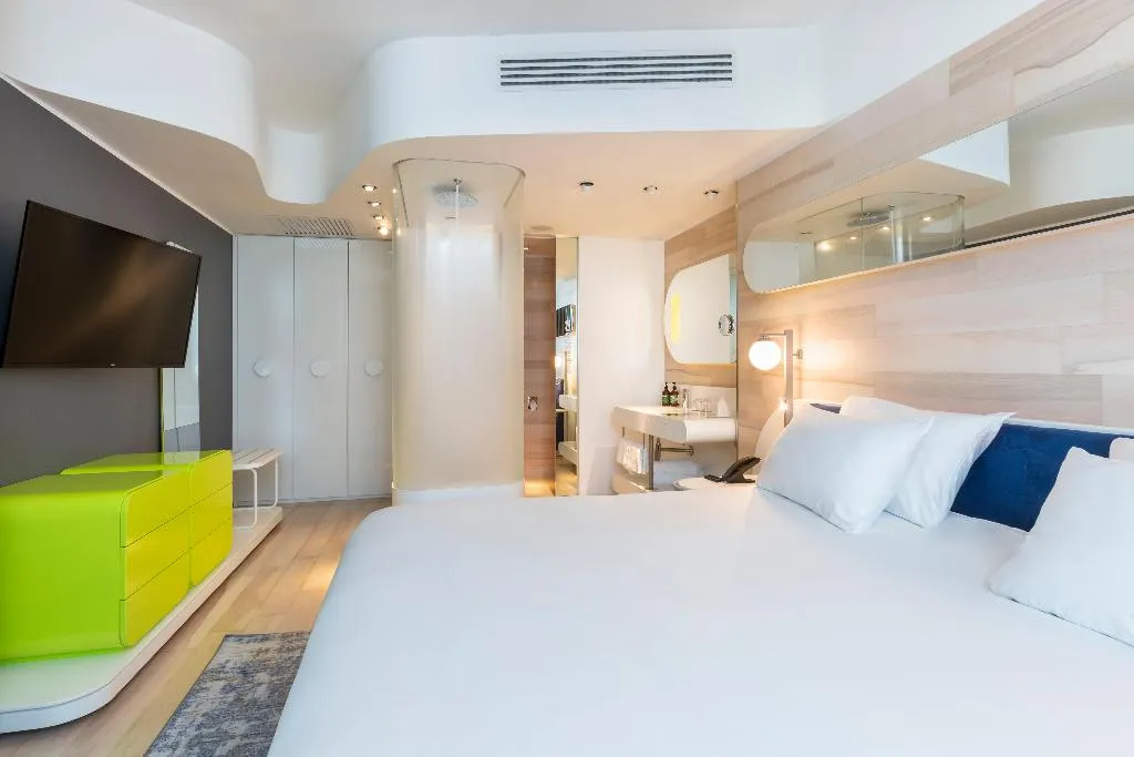 SUITE ONE BEDROOM Room, Voco Milan Fiere, Milan